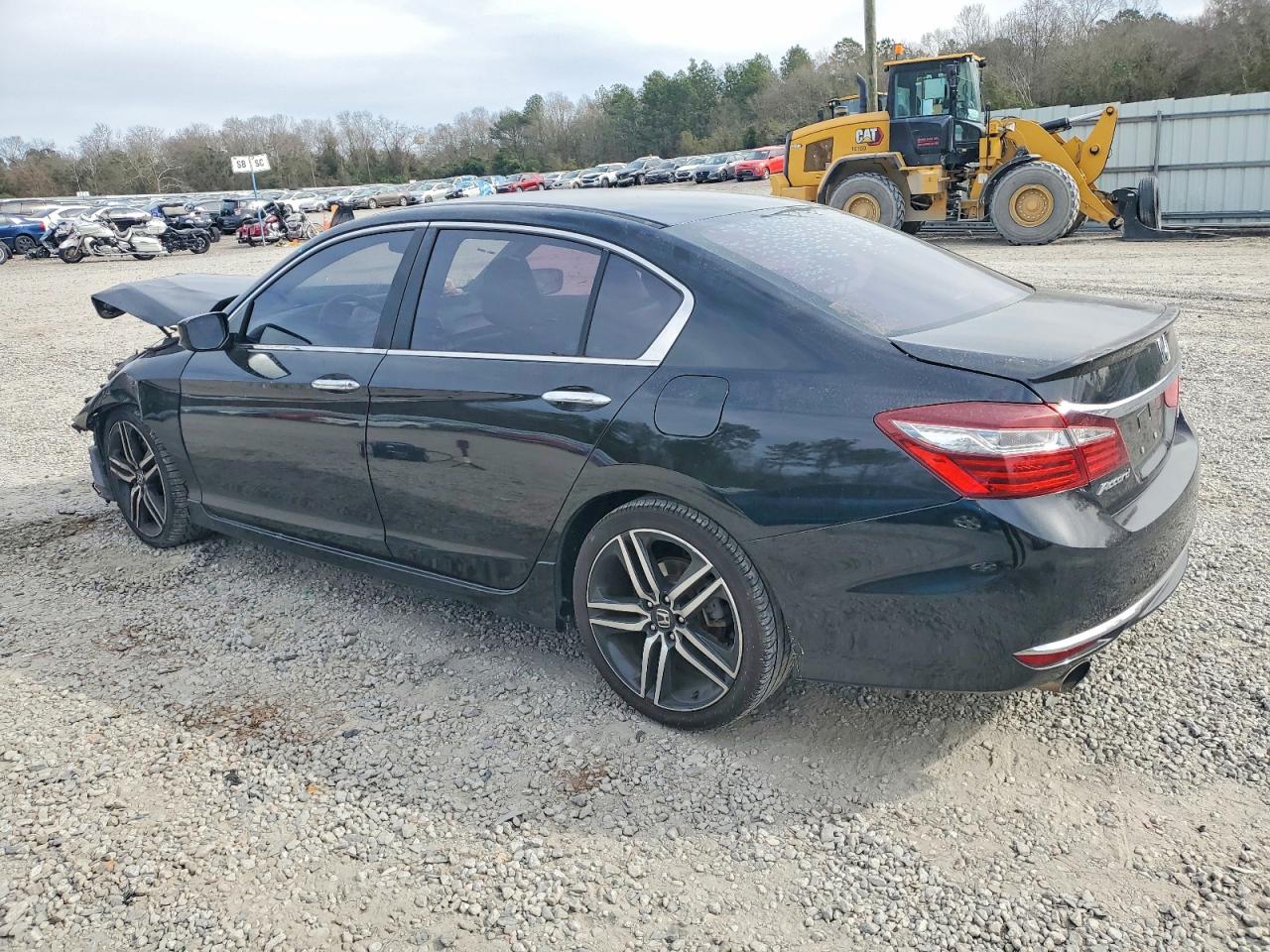 2017 HONDA ACCORD SPORT photo 3