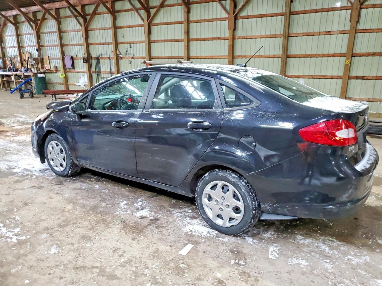 2012 FORD FIESTA SE photo 2