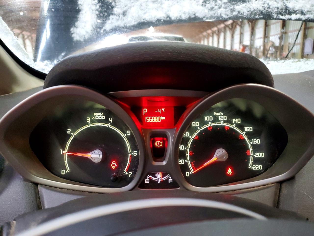 2012 FORD FIESTA SE photo 9