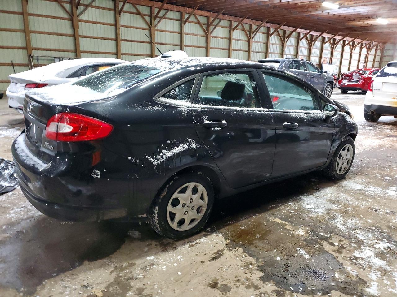 2012 FORD FIESTA SE photo 3