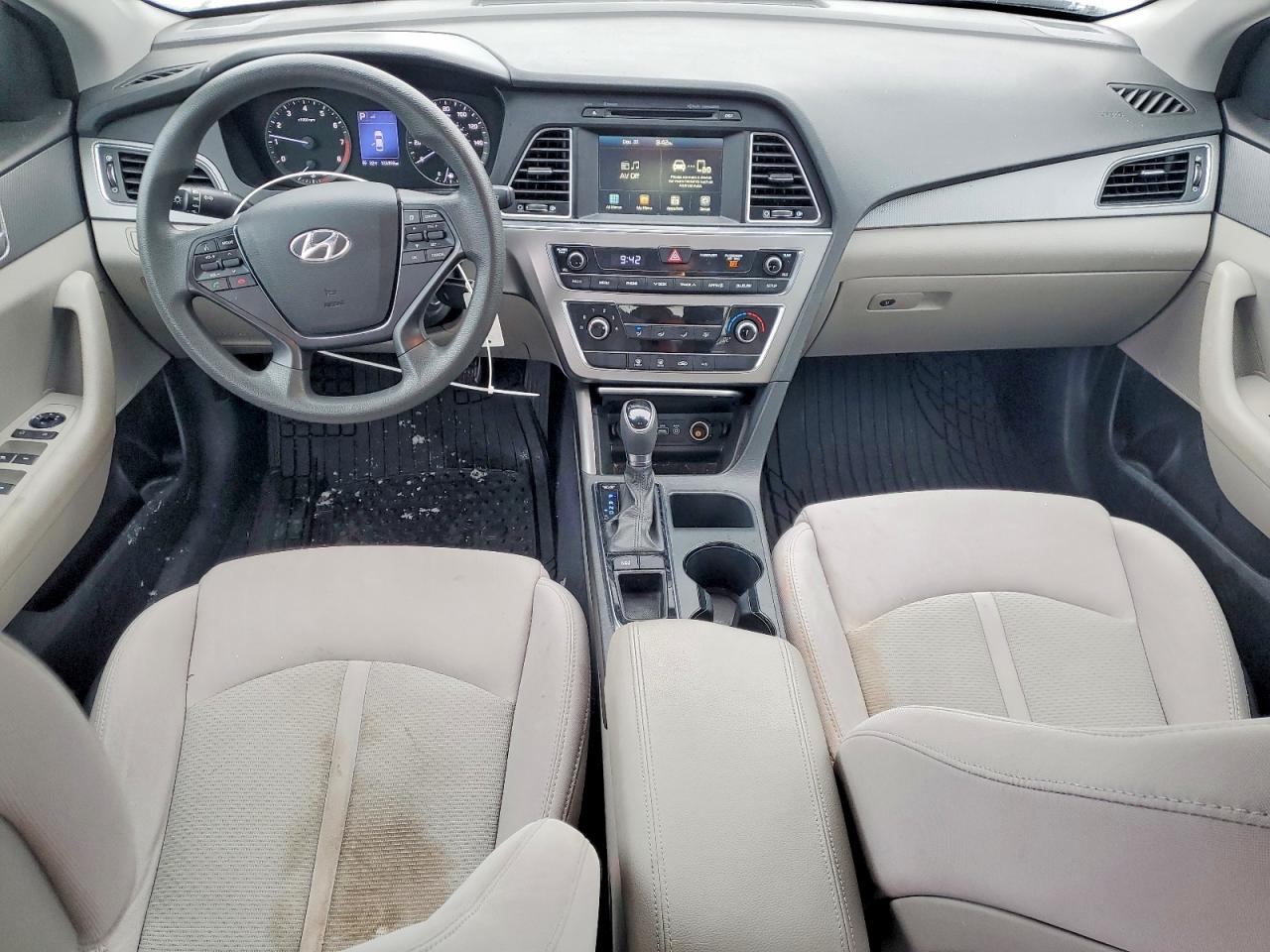 2016 HYUNDAI SONATA SE photo 8