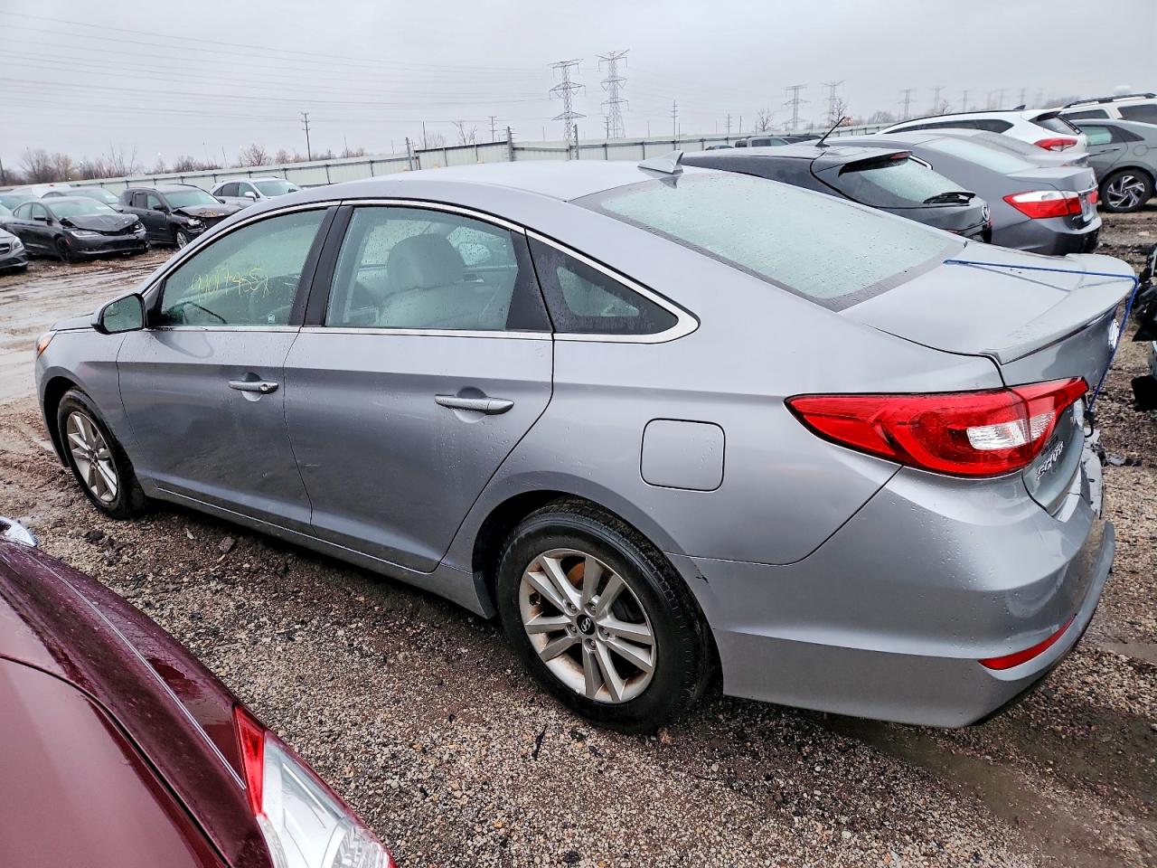 2016 HYUNDAI SONATA SE photo 2