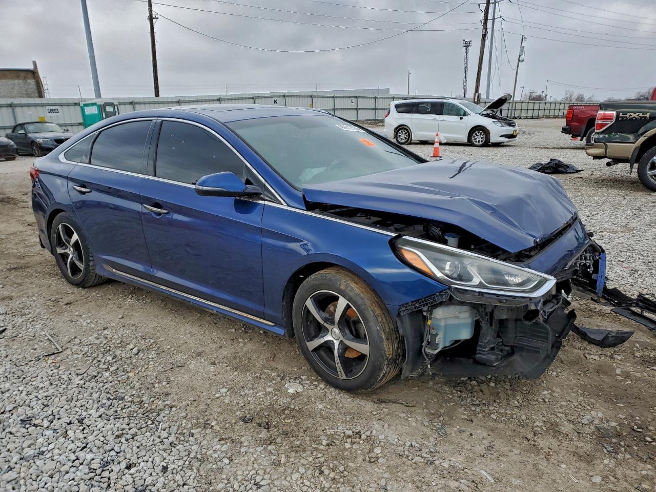 2018 HYUNDAI SONATA SPORT photo 4