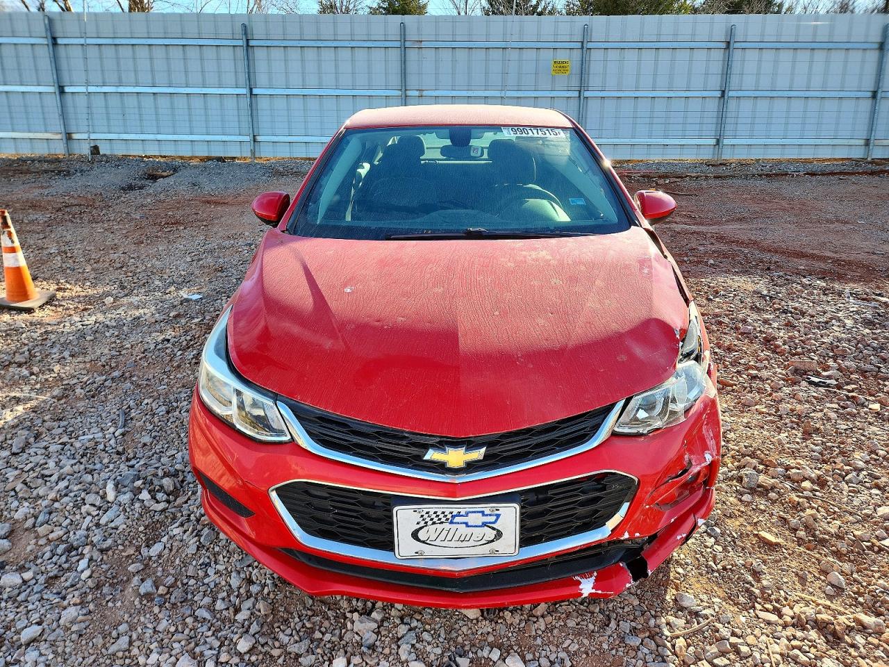 2017 CHEVROLET CRUZE photo 9