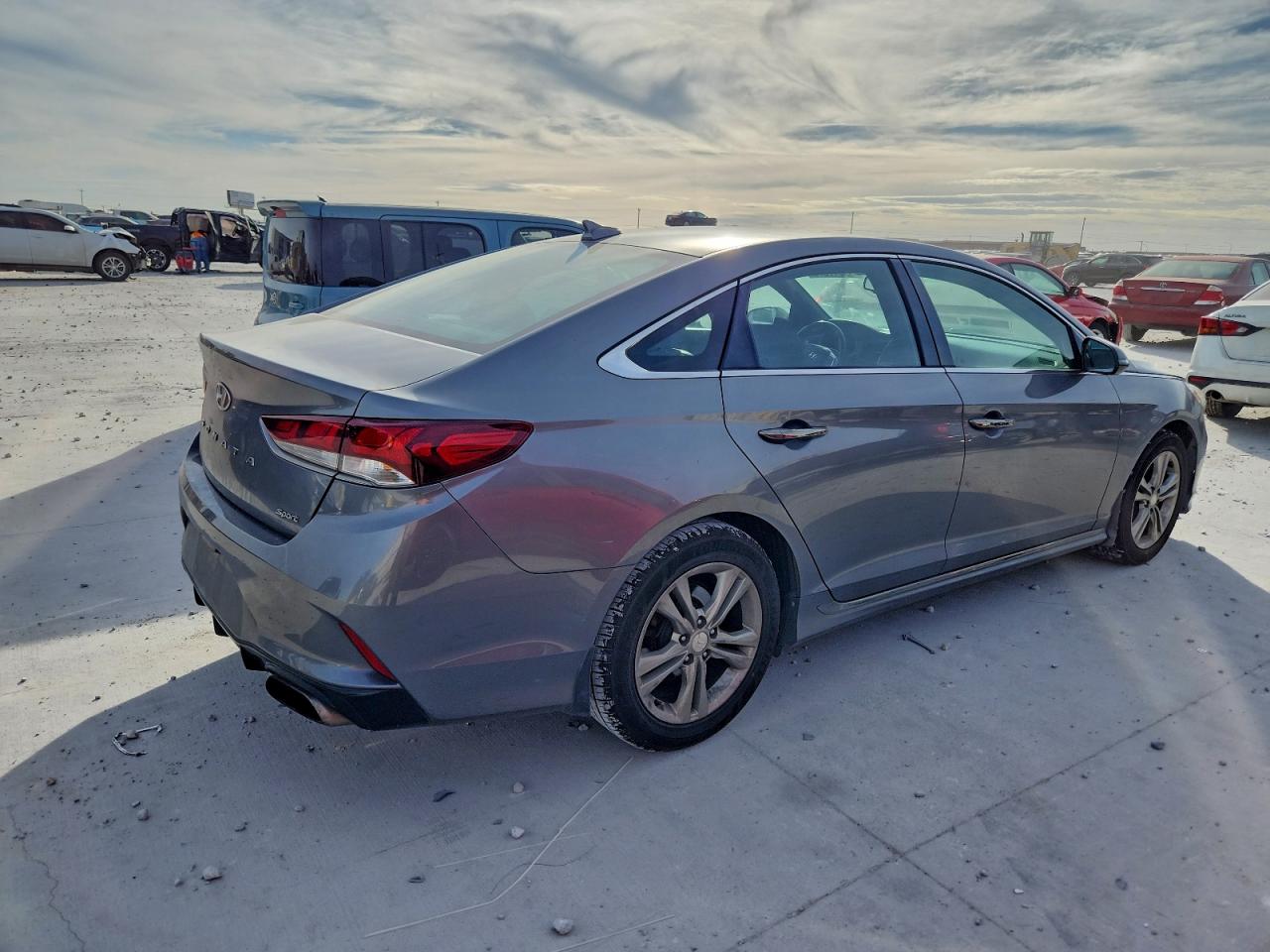 2018 HYUNDAI SONATA SPORT photo 3