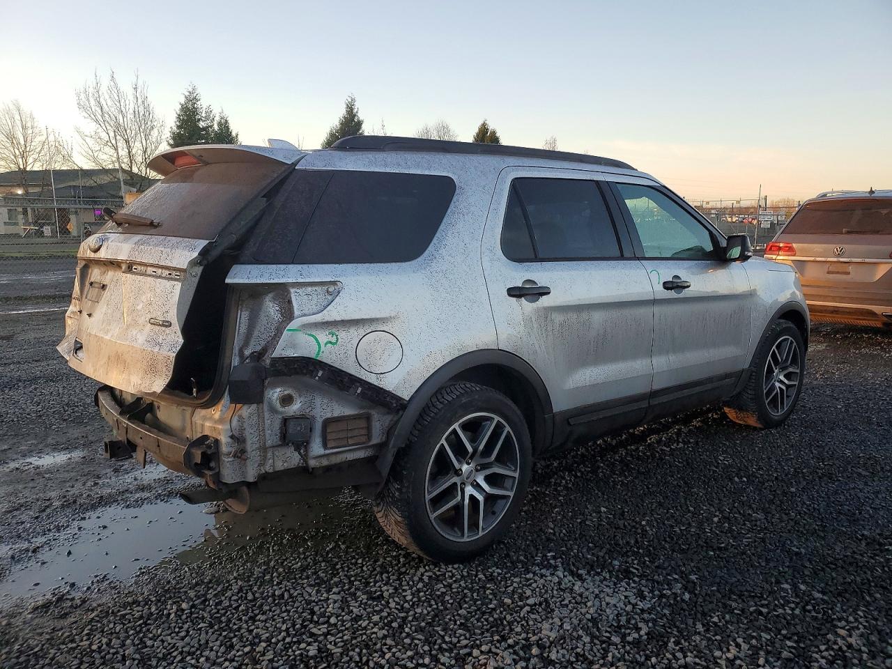 2017 FORD EXPLORER SPORT photo 3