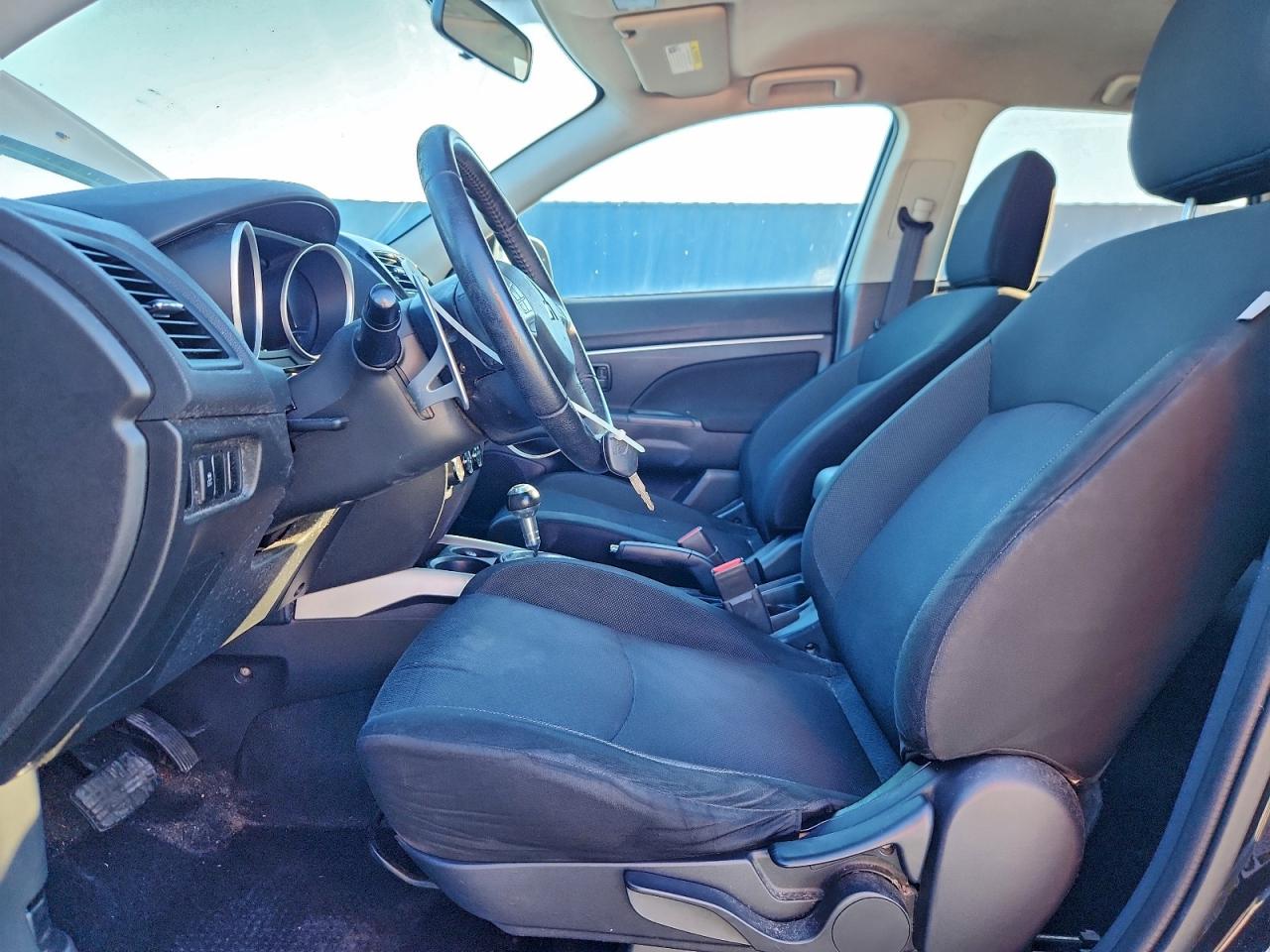 2012 MITSUBISHI OUTLANDER SPORT ES photo 19