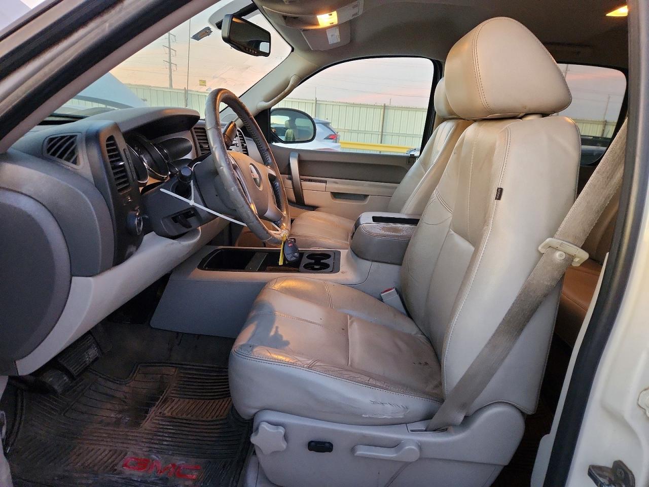 2012 GMC SIERRA K1500 SLE photo 7