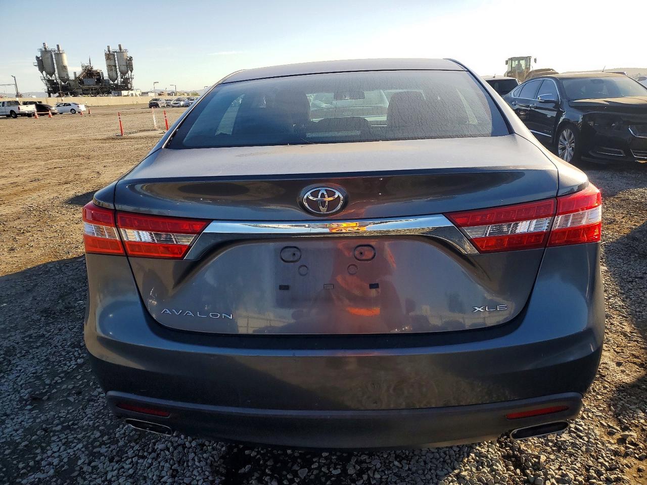 2013 TOYOTA AVALON BASE photo 6