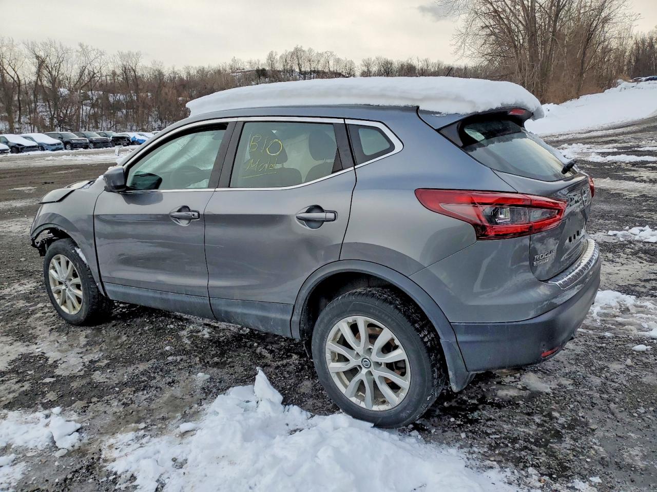 2020 NISSAN ROGUE SPORT S photo 3