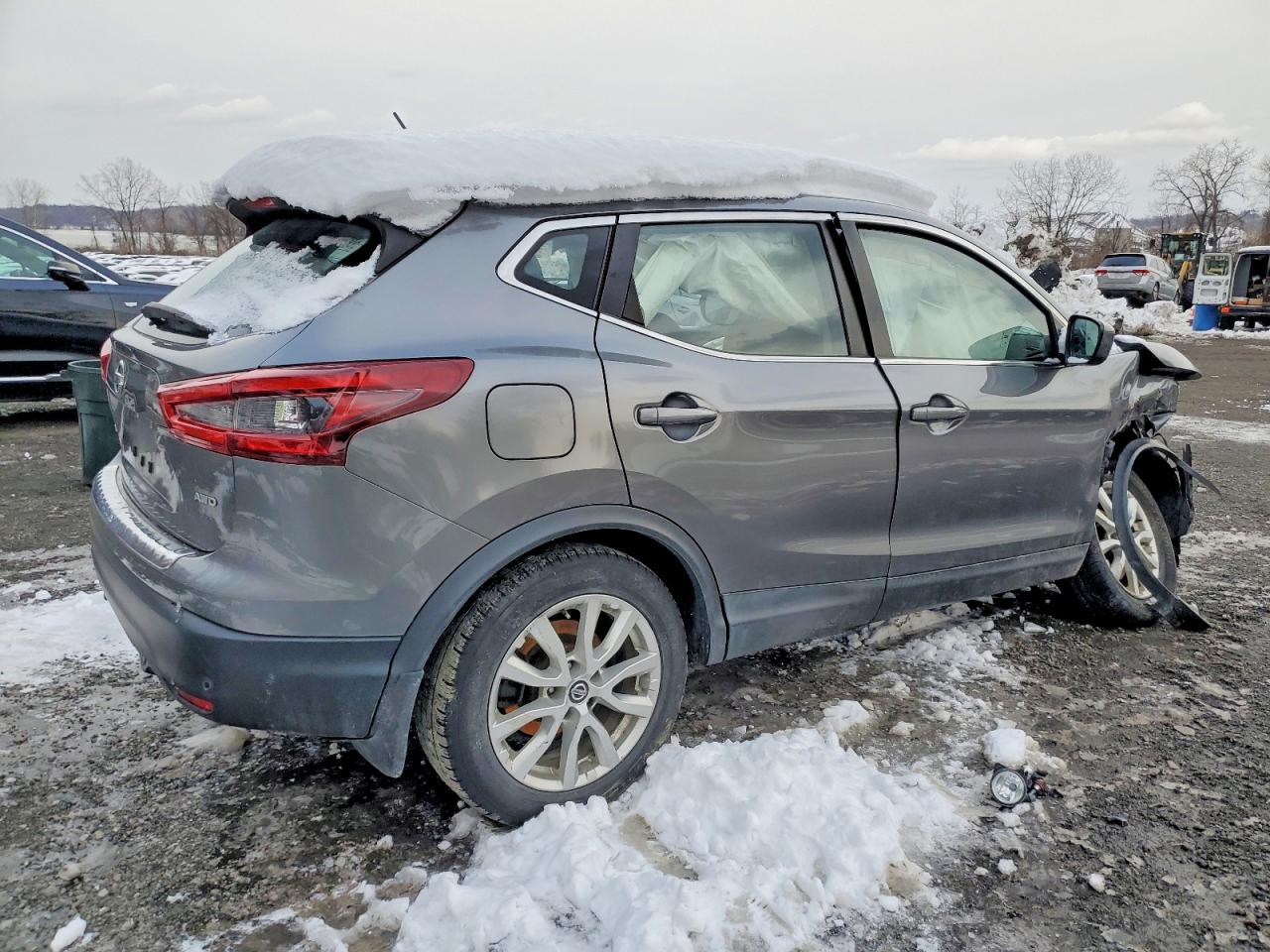 2020 NISSAN ROGUE SPORT S photo 5