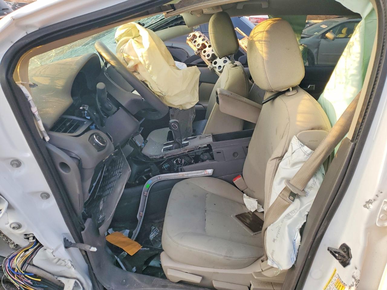 2014 FORD EDGE SE photo 13