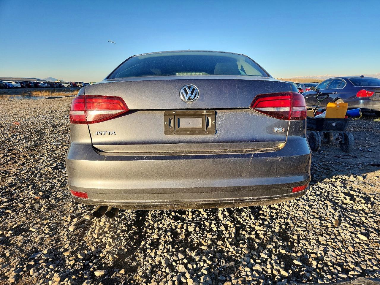 2016 VOLKSWAGEN JETTA S photo 11