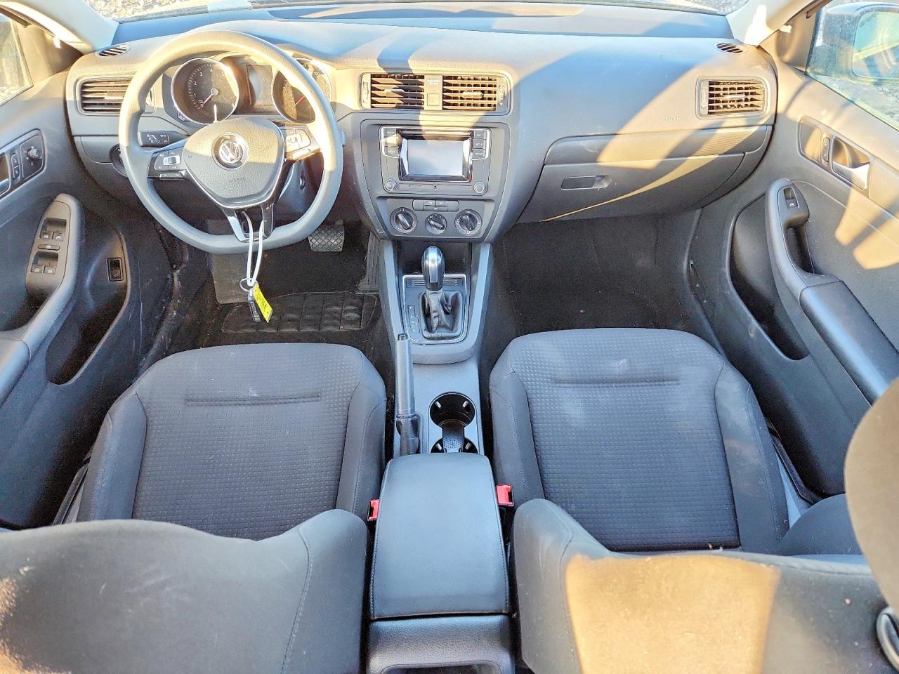 2016 VOLKSWAGEN JETTA S photo 15
