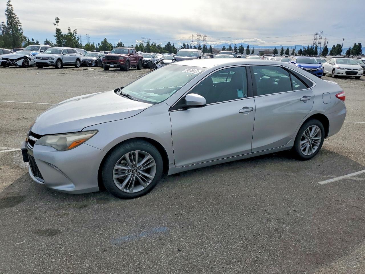 2016 TOYOTA CAMRY