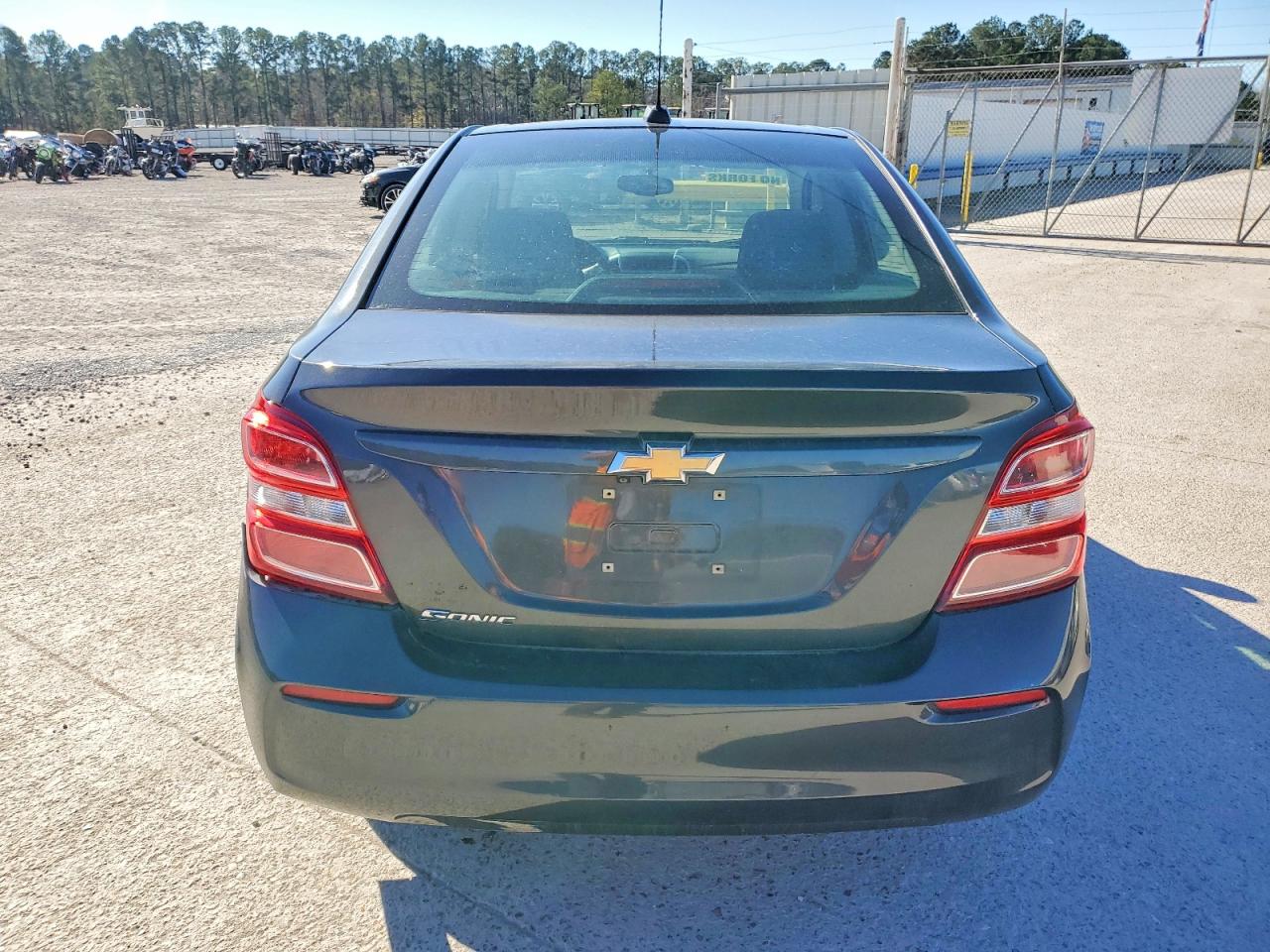 2017 CHEVROLET SONIC LS photo 6