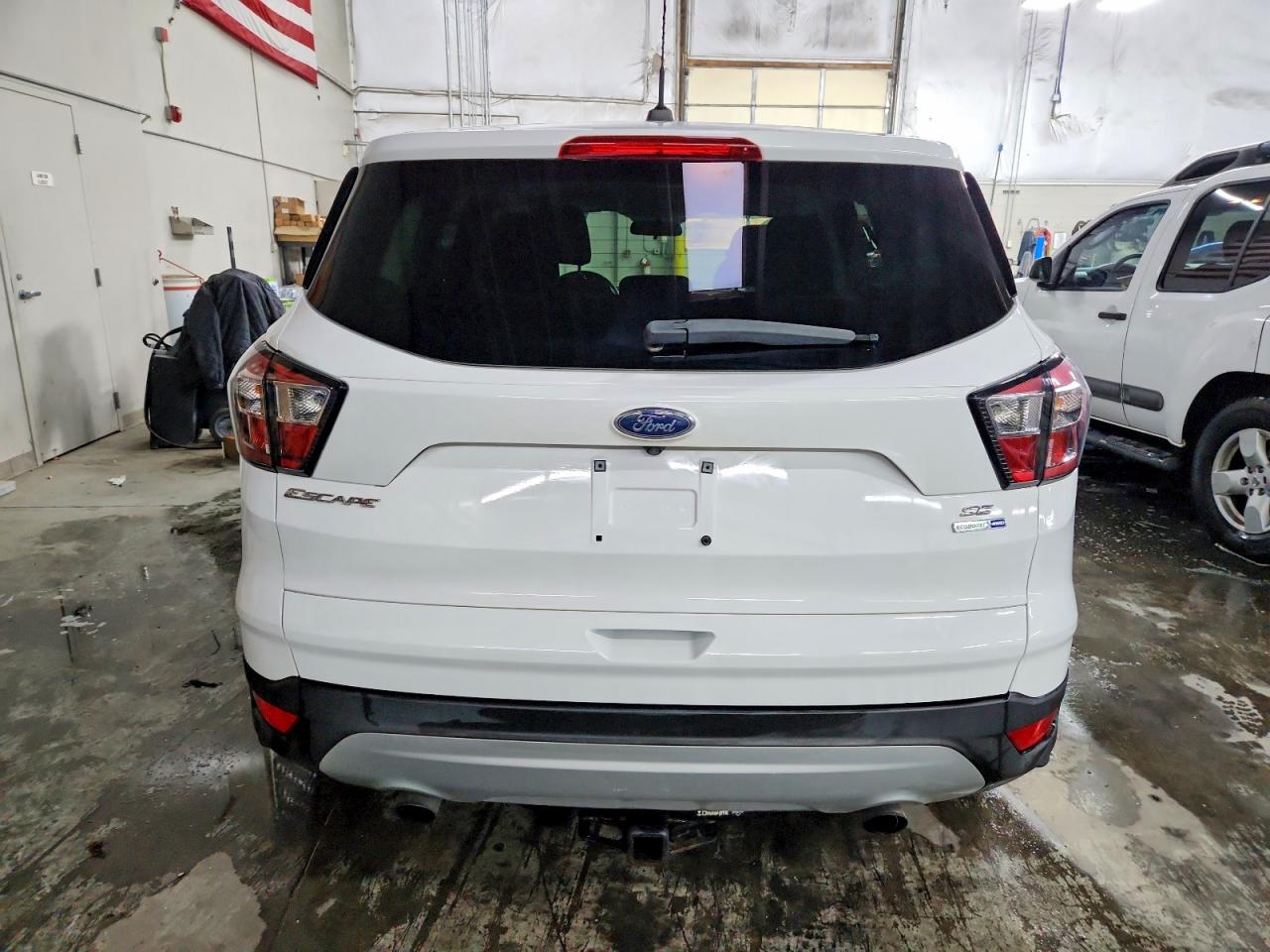 2017 FORD ESCAPE SE photo 6