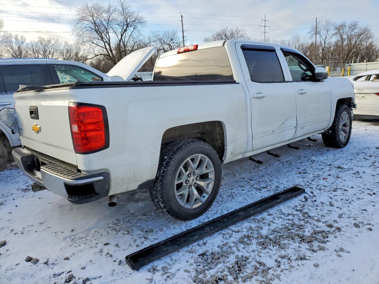 2015 CHEVROLET SILVERADO C1500 LT photo 3