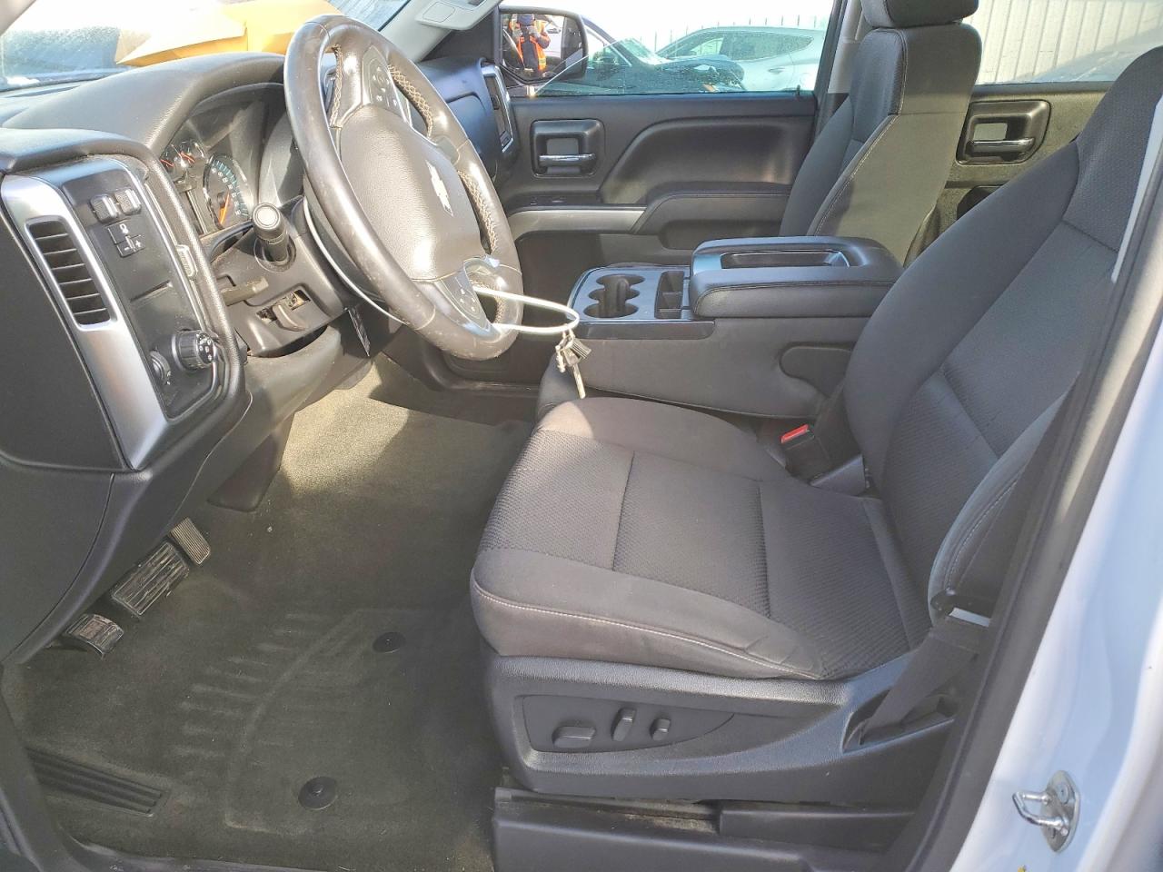 2015 CHEVROLET SILVERADO C1500 LT photo 7