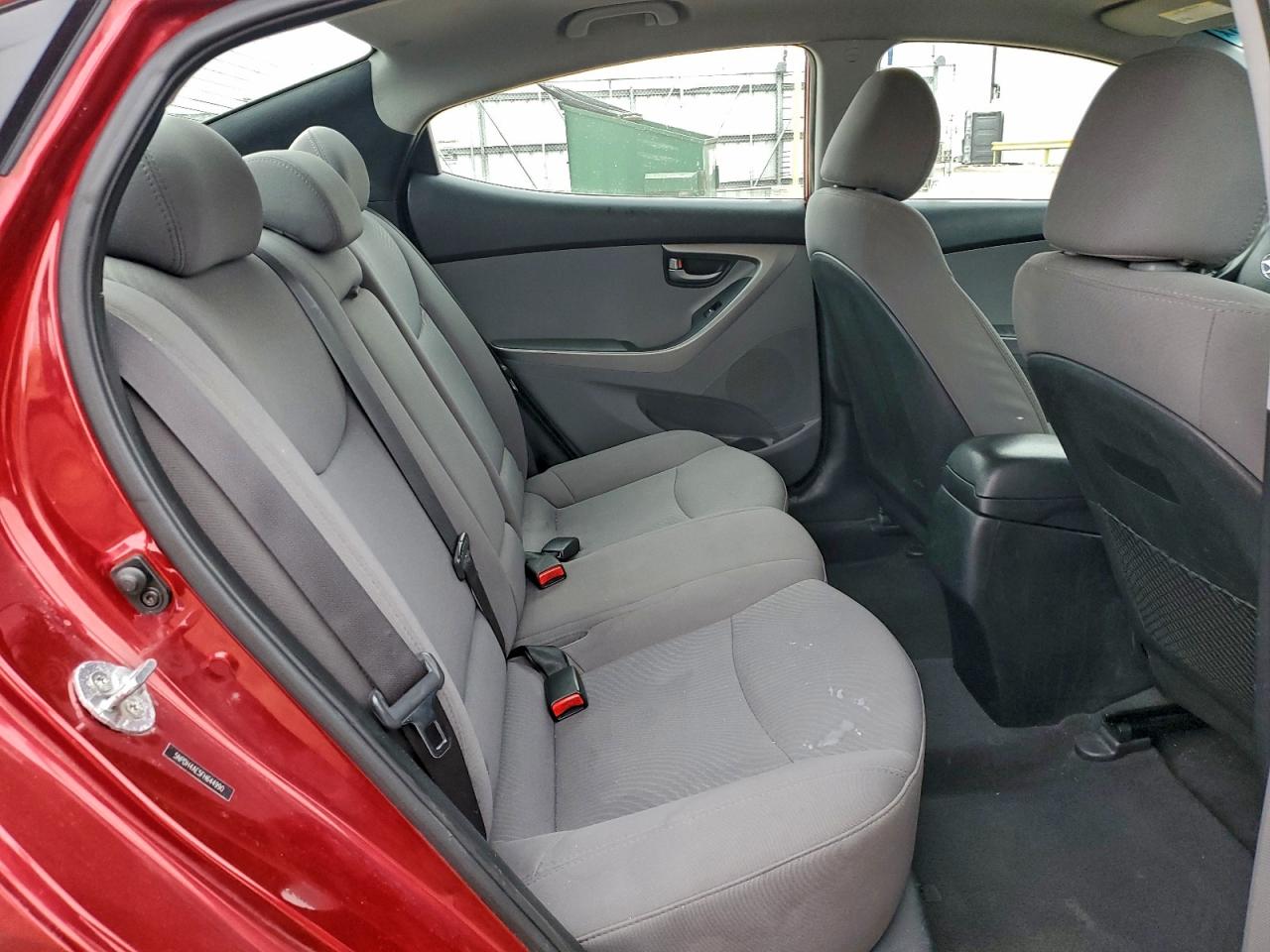 2015 HYUNDAI ELANTRA SE photo 10
