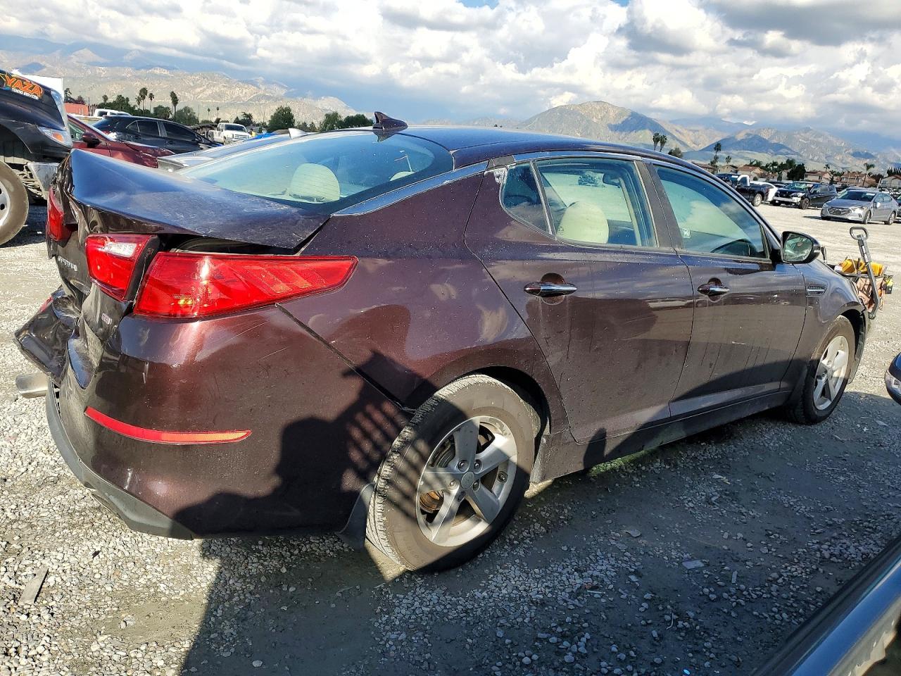 2015 KIA OPTIMA LX photo 5