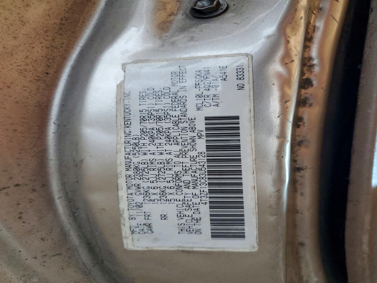 2003 TOYOTA SIENNA LE photo 25