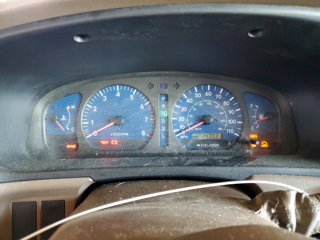 2003 TOYOTA SIENNA LE photo 17