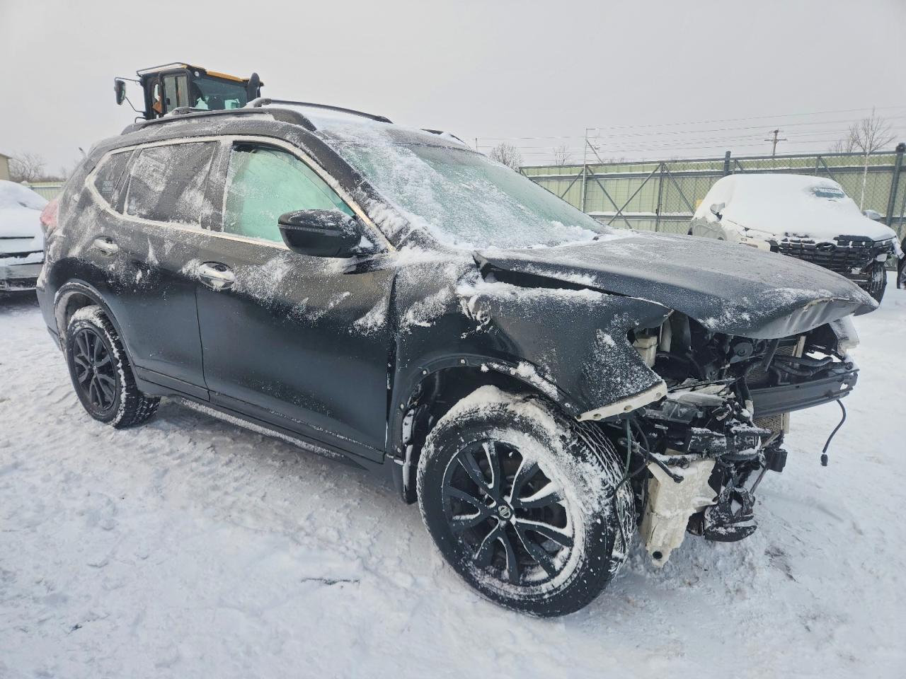 2017 NISSAN ROGUE SV photo 4