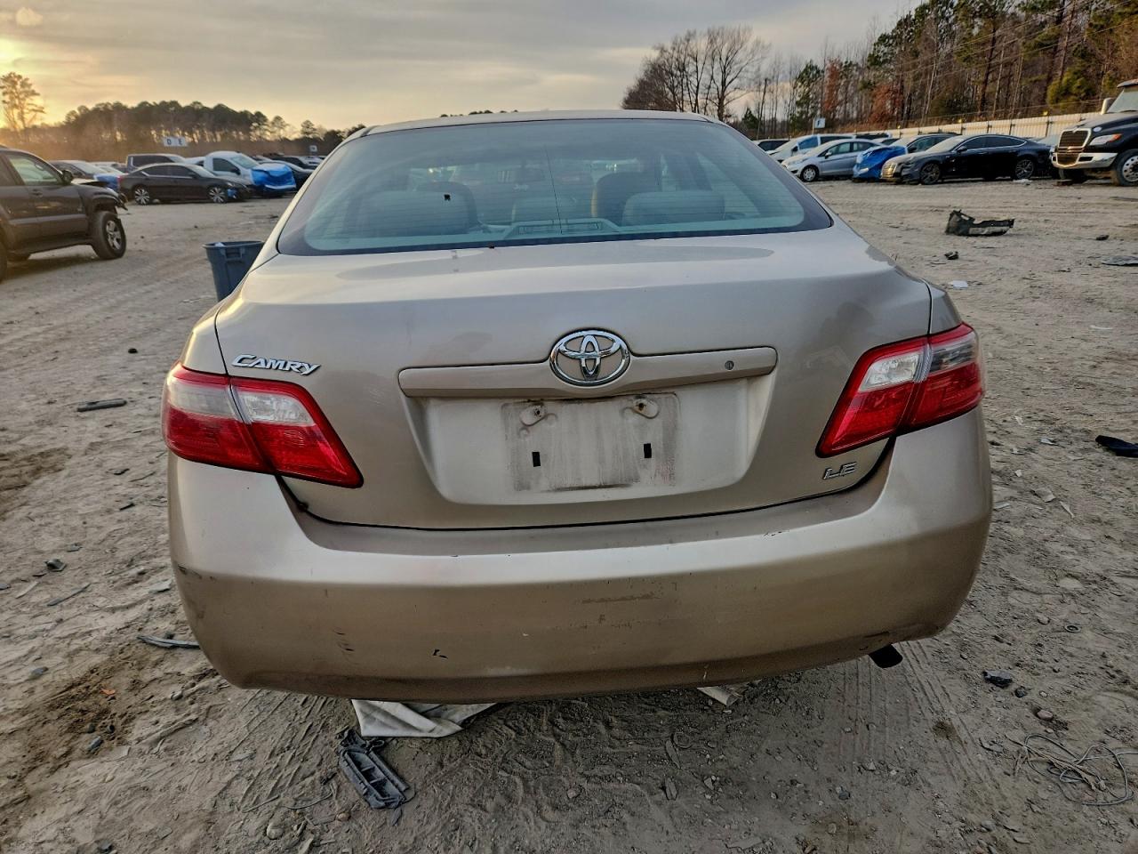 2009 TOYOTA CAMRY BASE photo 11