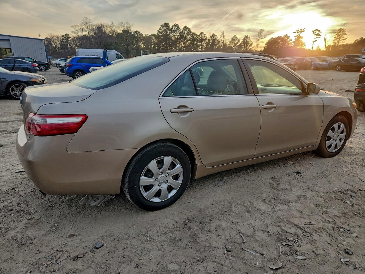2009 TOYOTA CAMRY BASE photo 5
