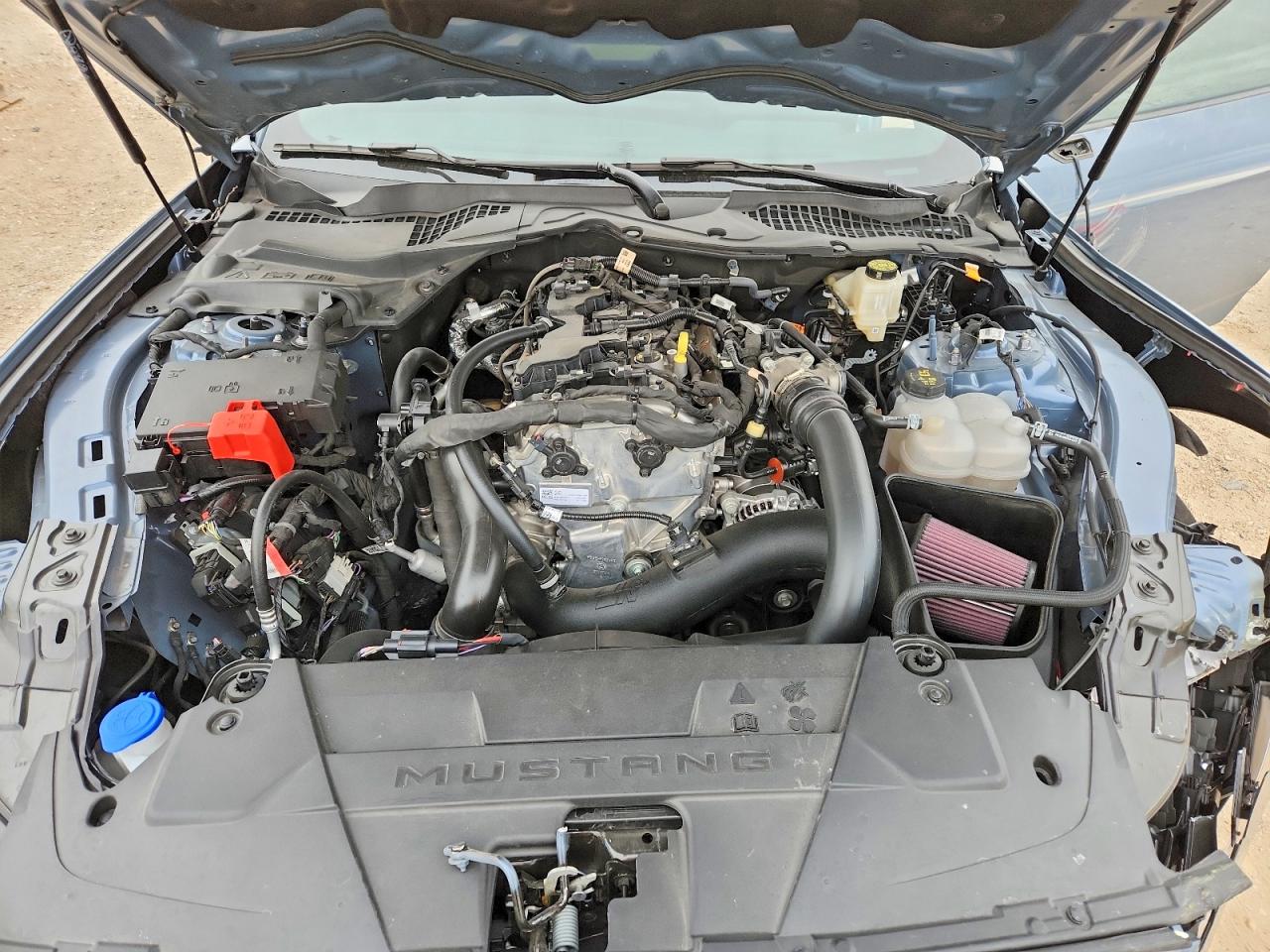 2024 FORD MUSTANG photo 11