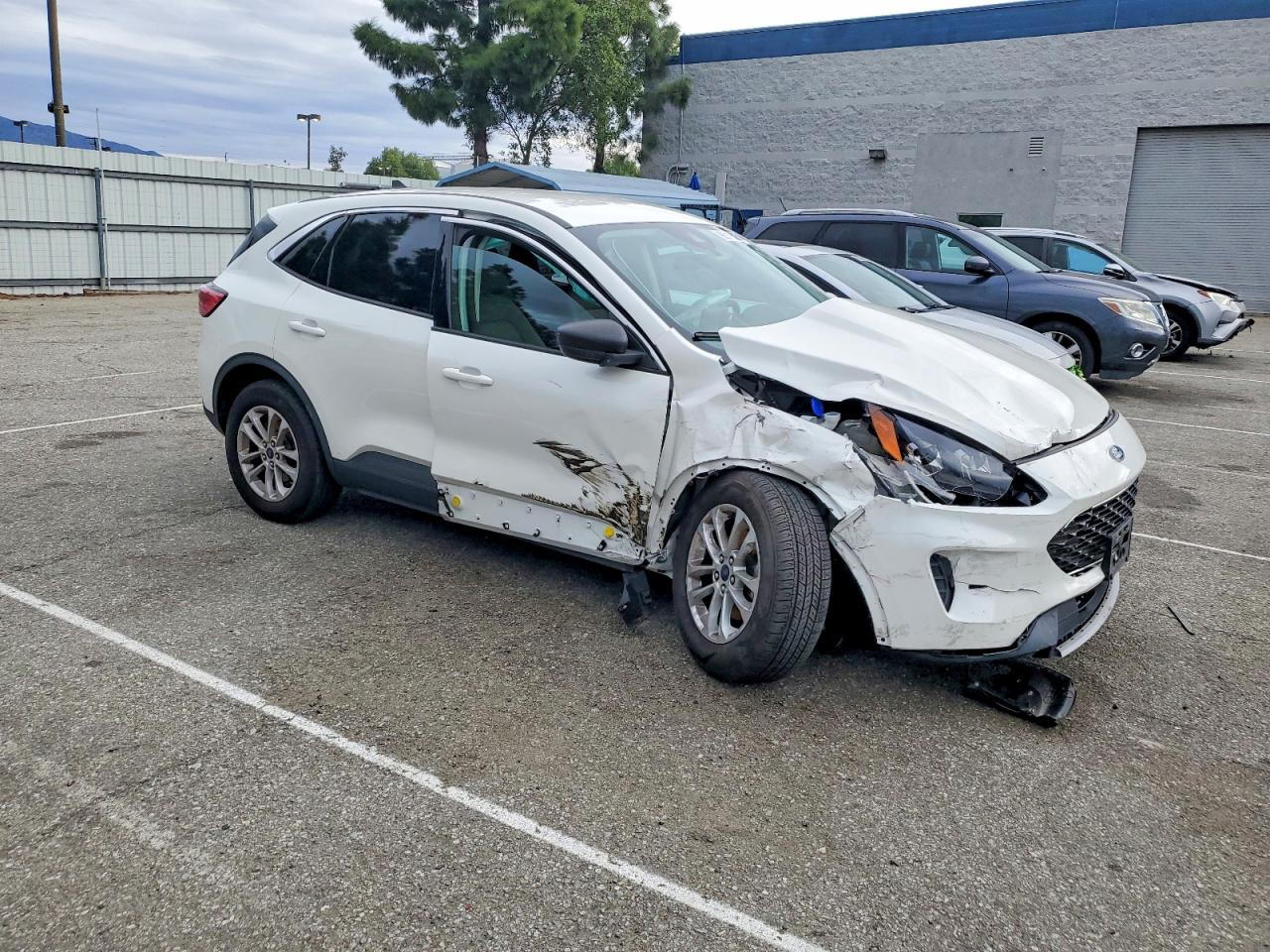 2022 FORD ESCAPE SE photo 7
