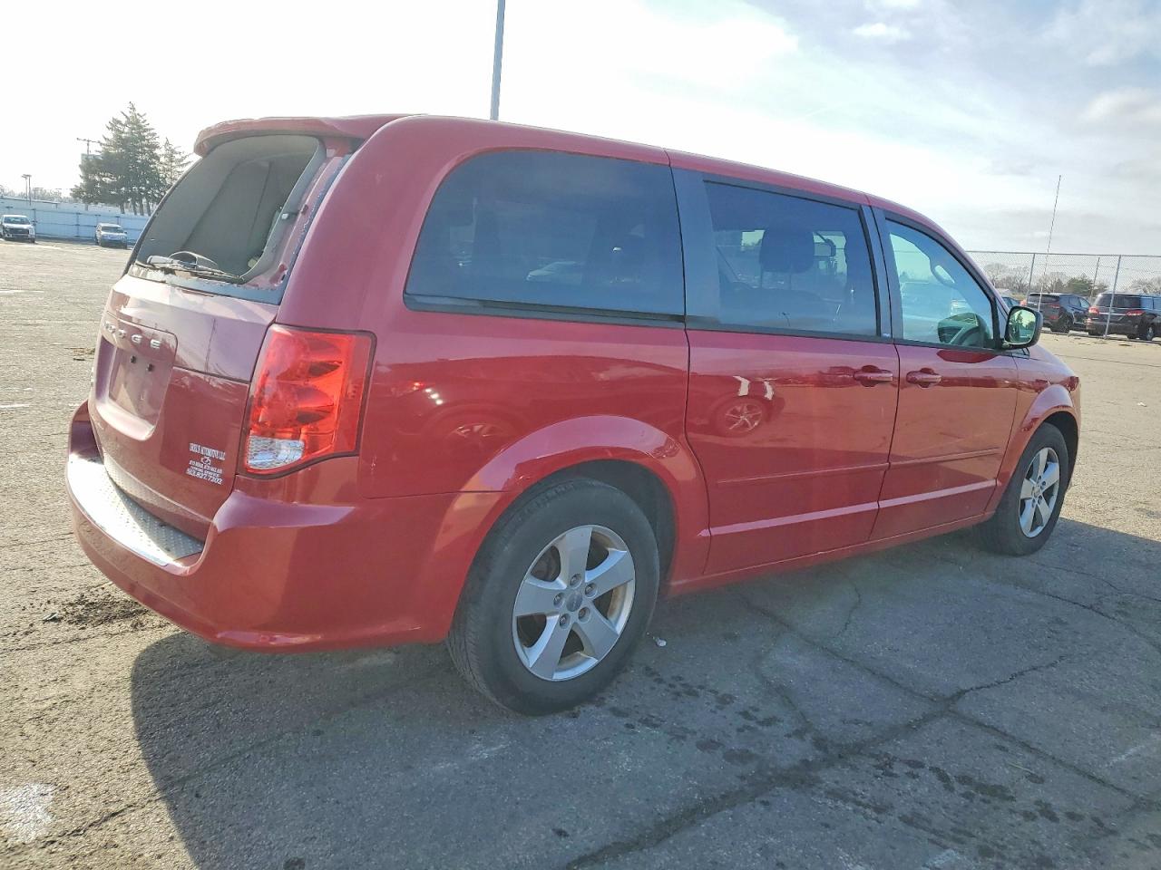2013 DODGE GRAND CARAVAN SE photo 5