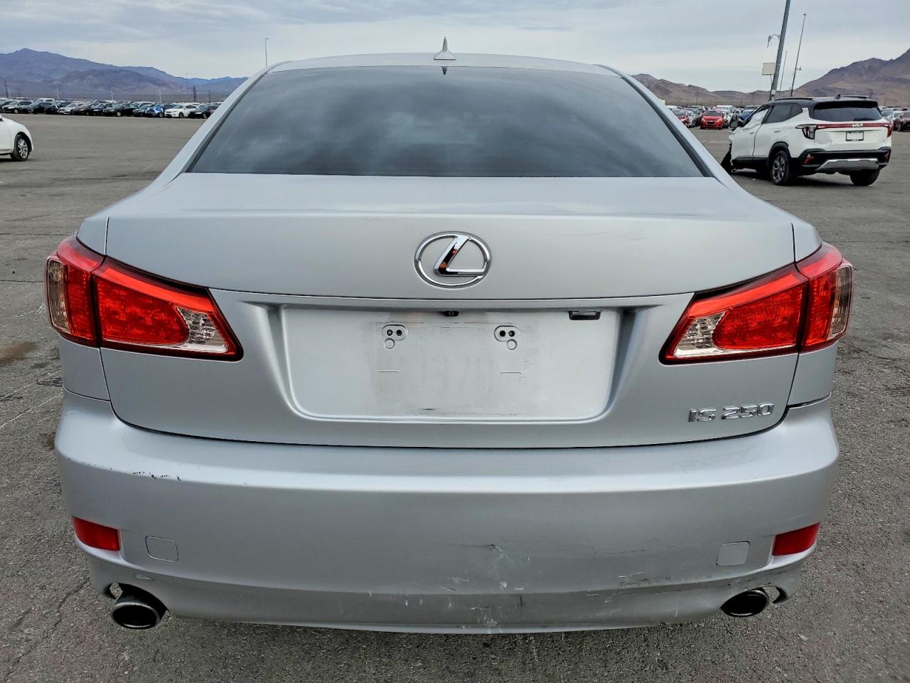 2012 LEXUS IS 250 photo 11