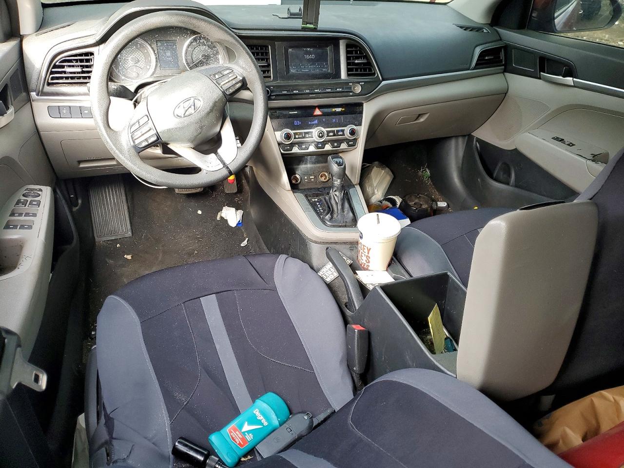 2020 HYUNDAI ELANTRA SE photo 15