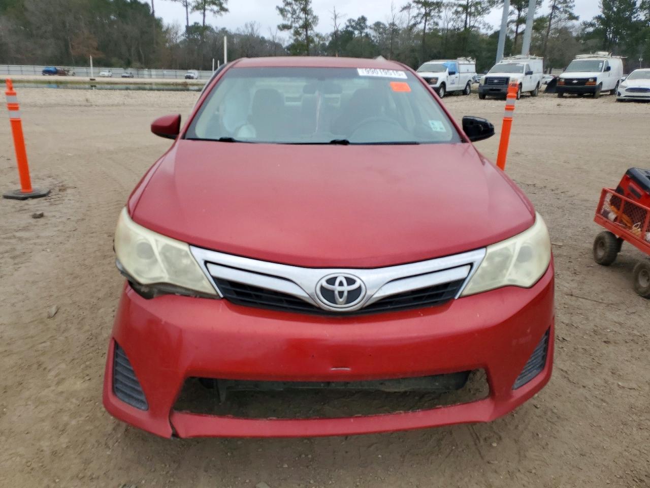 2012 TOYOTA CAMRY BASE photo 5
