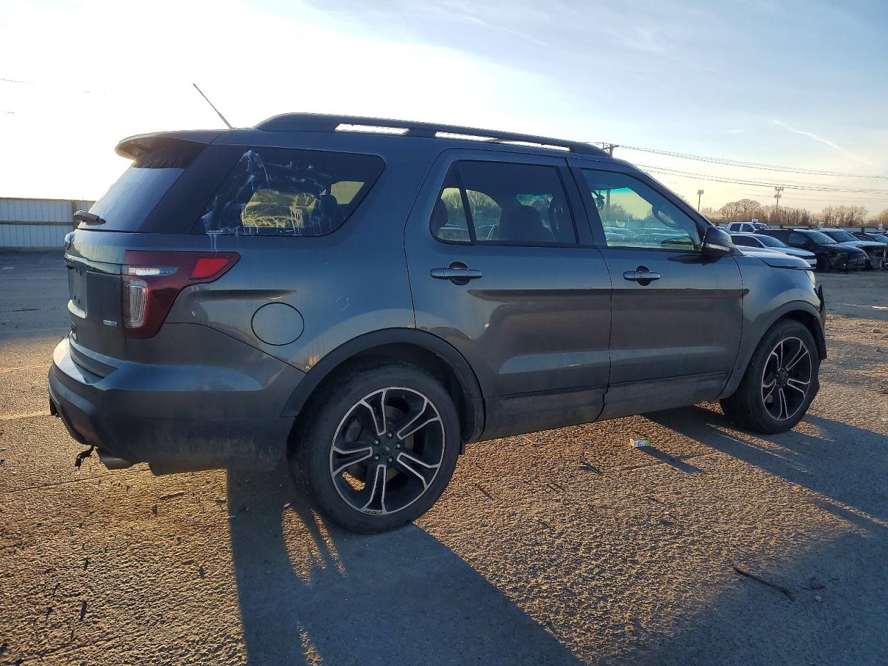 2015 FORD EXPLORER SPORT photo 3