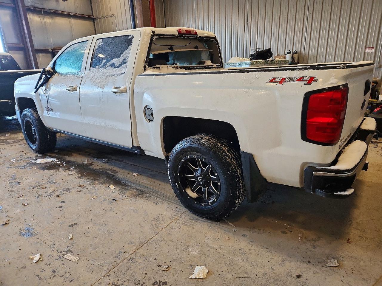 2014 CHEVROLET SILVERADO K1500 LT photo 2