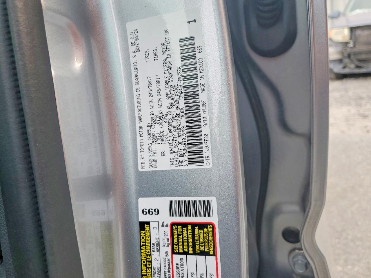 2024 TOYOTA TACOMA DOUBLE CAB photo 12