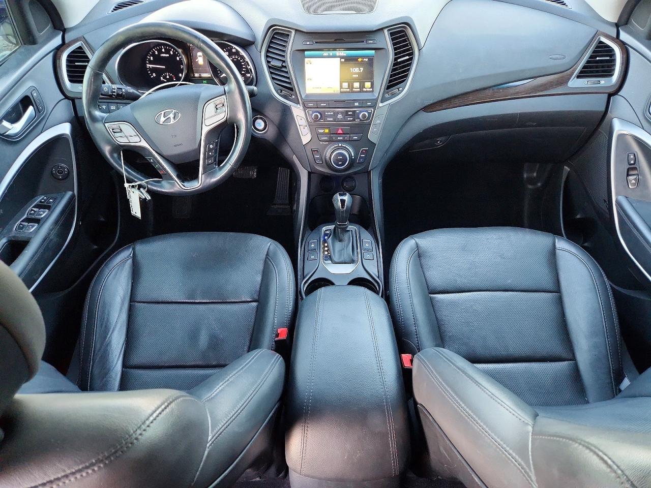 2017 HYUNDAI SANTA FE SPORT photo 8