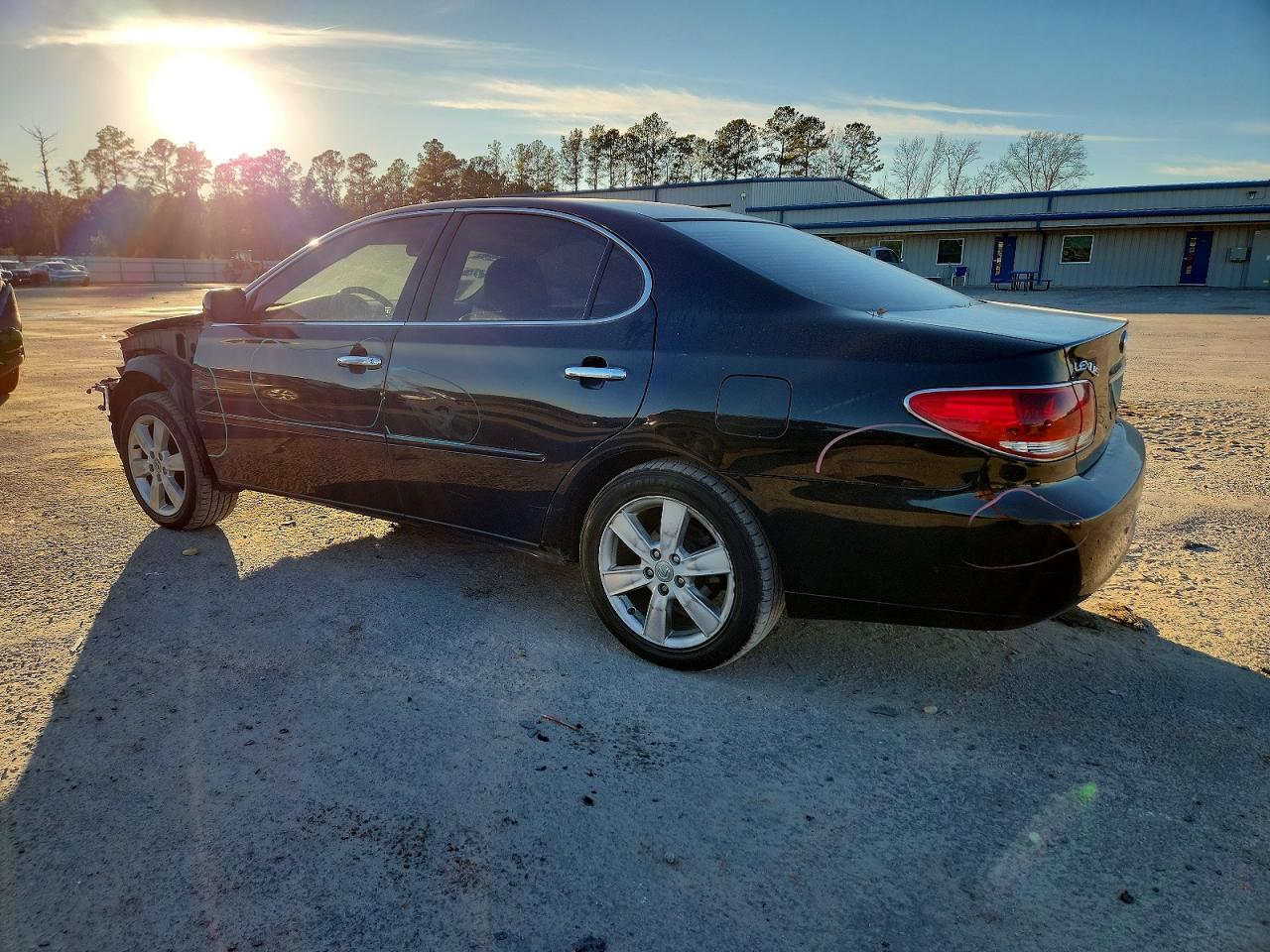 2005 LEXUS ES 330 photo 2