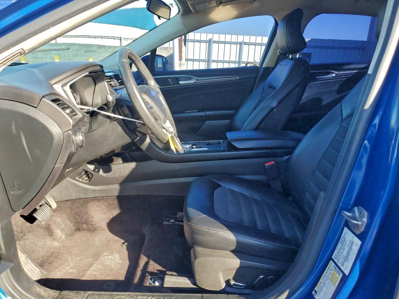 2017 FORD FUSION SE photo 7