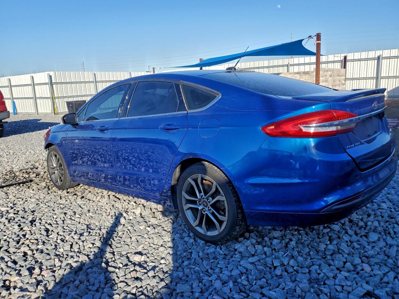 2017 FORD FUSION SE photo 2