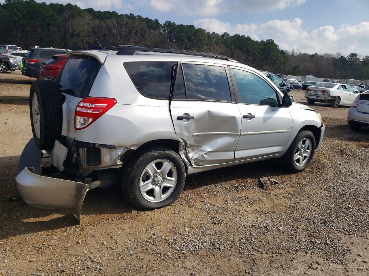2009 TOYOTA RAV4 photo 3