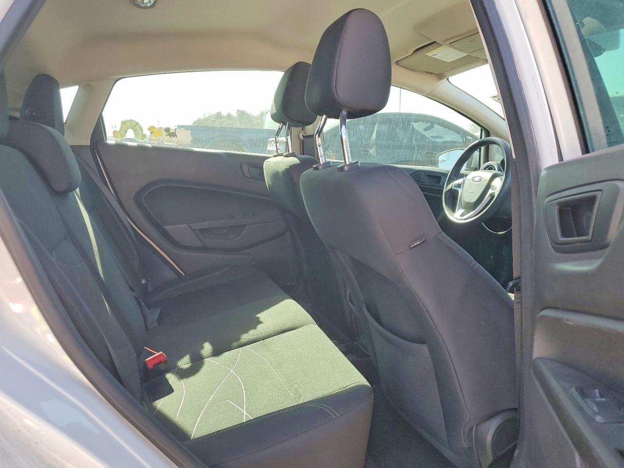 2019 FORD FIESTA SE photo 10