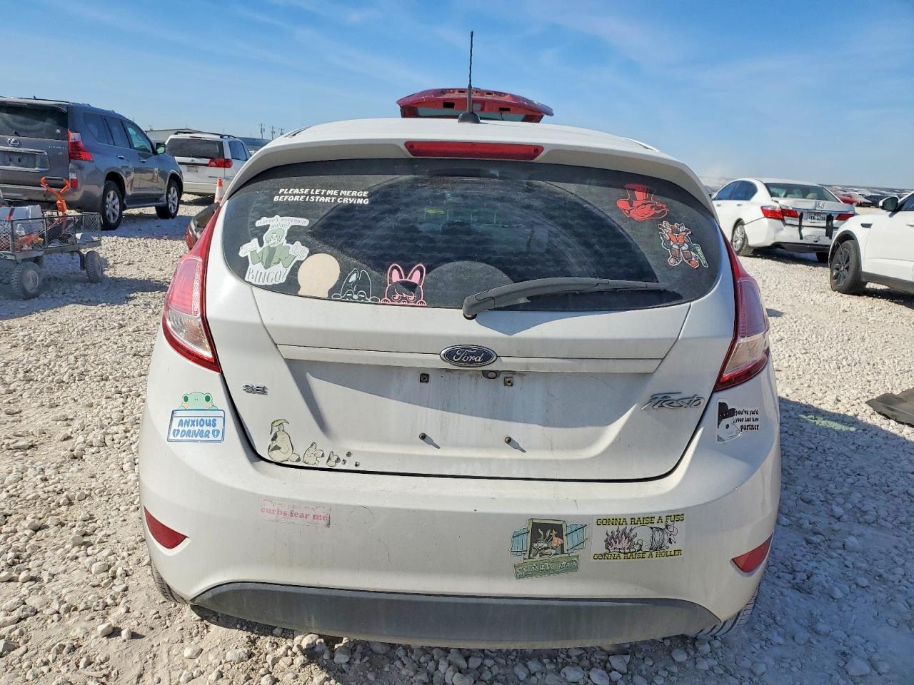 2019 FORD FIESTA SE photo 6