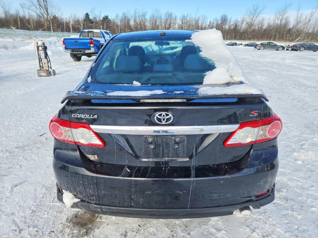 2013 TOYOTA COROLLA BASE photo 6