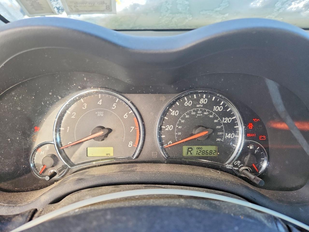 2013 TOYOTA COROLLA BASE photo 9
