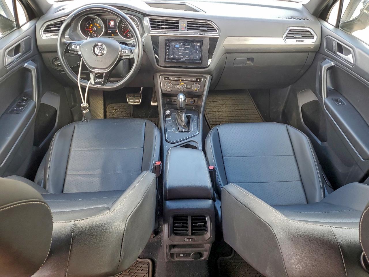 2021 VOLKSWAGEN TIGUAN SE photo 8