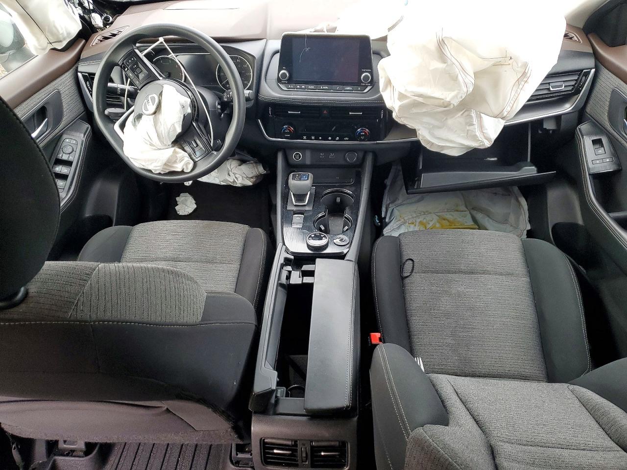 2021 NISSAN ROGUE SV photo 8